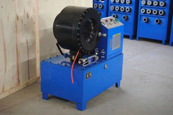 Hydraulique 4 pouces 4-102 mm 4 couches de tuyau de grande taille Machine de tressage de tuyau tressé industriel 4 kw Structure compacte