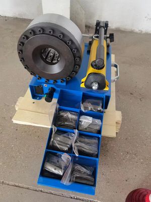 La machine Chine 1/4 -2 de Finn Power Manual Hose Crimping avancent le sertisseur petit à petit hydraulique de tuyau à C.A.