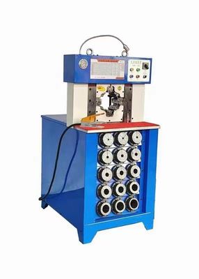 Le C.A. automatique de voiture sifflent tonnes résistante de rabattement CBK-120 de machine les 1500