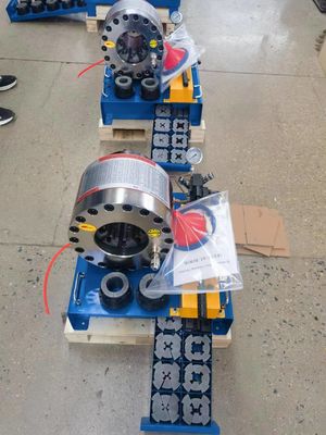 le bouton de rabattement de machine du tuyau 10pcs/H diesel actionnent le sertisseur portatif 600t FY-51CSD de tuyau
