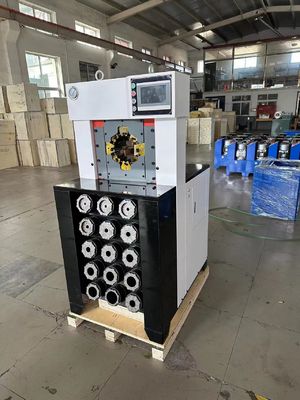 Un bon prix. 3 pouces de pompe à haute pression machine de crimping force super mince 1500T 220V / 380V / 415V / 440V en ligne