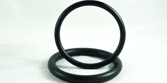 C/s dépend de la demande du client Rubber O Rings avec emballage personnalisé dans un sac de dessin animé