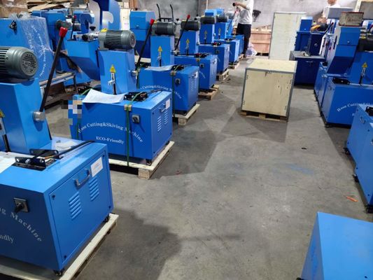 2 pouces 6-51 mm 4 couches de tuyau dispositif électrique Machine de découpe de tuyau en caoutchouc avec contrôle de bouton avancé et convivial