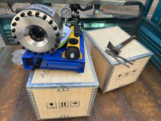 Un bon prix. 6-25mm sans E 1 pouce machine de crimping de tuyau manuel pour une vitesse de crimping rapide 10pcs / h en ligne