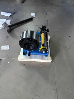 1 pouce 6-25mm 1/4 à 1 pouce Portable manuel équipement hydraulique de crimping de tuyau de tuyau / Machine de crimping de tuyau en caoutchouc 10pcs/H Crimper de raccordement de tuyau de véhicule