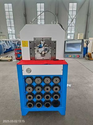 Système de commande PLC ultra-mince de 2 pouces 300 pièces / heure sans changement rapide Les moules outils