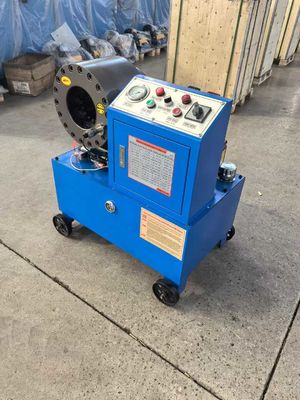 Avec 4 roues procédé de forgeage en une pièce sans points de soudage en une pièce formé matériau haute dureté résistance à l'usure pompe d'huile pression de tuyau Crimping machine Dx68 tuyau Crimper