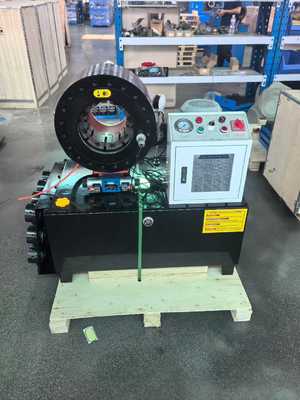 Un bon prix. Sertisseuse hydraulique pour flexibles de 4 pouces avec 16 matrices, plage de 6-102mm en ligne