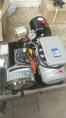 2.2 KW moteur 220V hydraulique de la tuyauterie de la machine de crimping avec 1 pouce de la gamme de crimping pour 6-25mm tuyaux