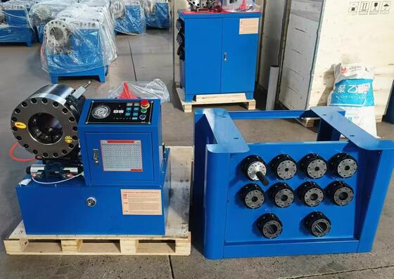Plage de sertissage de 2 pouces jusqu'à 64 mm Plage de sertissage de 2,5 pouces Machine de sertissage de tuyaux hydrauliques Système de contrôle numérique avec outil de moule à changement rapide et support et 10 matrices interchangeables
