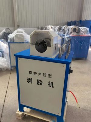 Un bon prix. Épluchage hydraulique esquivant du tuyau 1500pcs/H d'outil de tuyau en caoutchouc automatique de la Chine en ligne