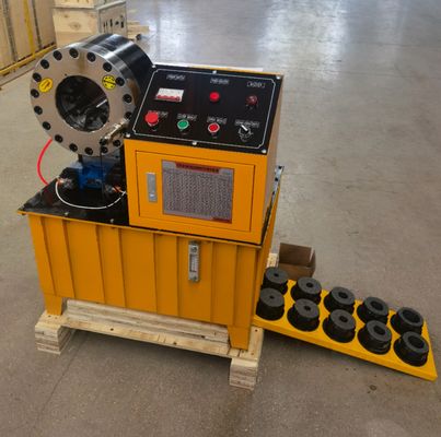 Un bon prix. couleur DX68 différente hydraulique de rabattement de machine de tuyau à haute pression de 3kw 4kw 2 pouces en ligne