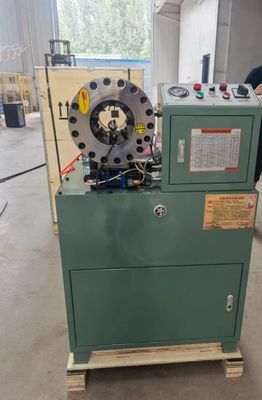 Un bon prix. Sertisseur hydraulique manuel de rabattement de tuyau de la machine 3kw de tuyau de frein de haute précision en ligne