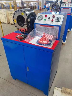 Un bon prix. machine étampante FY-51BY du tuyau 3kw de tuyau hydraulique électrique du sertisseur 2.5l 5l en ligne