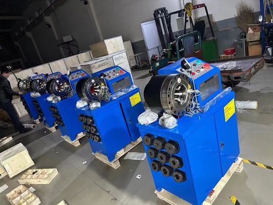 Un bon prix. Machine fiable pour le décapage des tuyaux en caoutchouc avec dimensions de 860*640*1300 mm en ligne