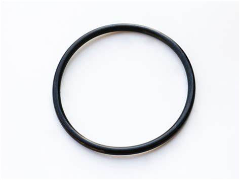 Un bon prix. Disponible sur mesure OEM / ODM caoutchouc O-Rings joints bonne résistance à l'huile en ligne