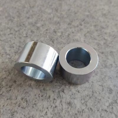Un bon prix. Différentes normes en matière de matières premières Chariot élévateur hydraulique réutilisable raccords de tuyau hydraulique Femme mâle raccords de ferrule de tuyau hydraulique en ligne