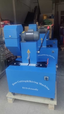 Un bon prix. Coupeuse automatique de tuyaux de 2 pouces et machine à skier 6-51mm ID en ligne