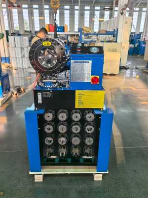 P38 Sertisseuse de flexibles hydrauliques 6-38mm Force 300T 8 jeux de matrices