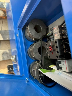 Machine de décapage de tuyaux électriques en acier pour la plomberie et la climatisation avec matrices interchangeables