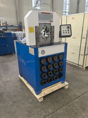 Un bon prix. Sertisseuse de tuyaux hydrauliques de 3 pouces avec tension 110V/220V/380V/415V et garantie d'un an en bleu/blanc ou couleur personnalisée en ligne