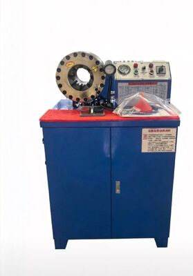 Un bon prix. Machine à sertir les tuyaux en caoutchouc, 2 pouces, 600T, modèle supérieur, couleur bleue, tension 220v/380v, avec plage de 6 à 51mm et 10 matrices interchangeables en ligne