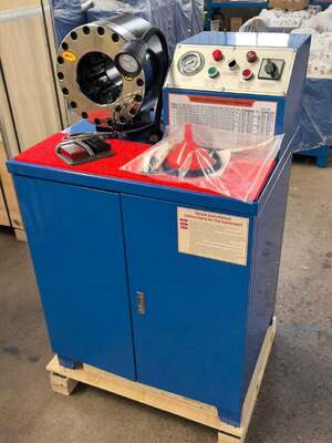 Machine à sertir les tuyaux en caoutchouc, 2 pouces, 600 tonnes, 6-51mm, modèle supérieur, couleur bleue, tension 220v/380v, avec 10 matrices interchangeables et applications hydrauliques